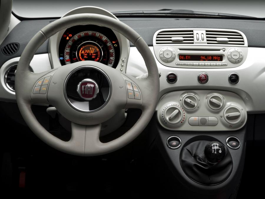 Панель приборов Fiat 500 Cult 2011 года  (BR) (фото 18 из 18)
